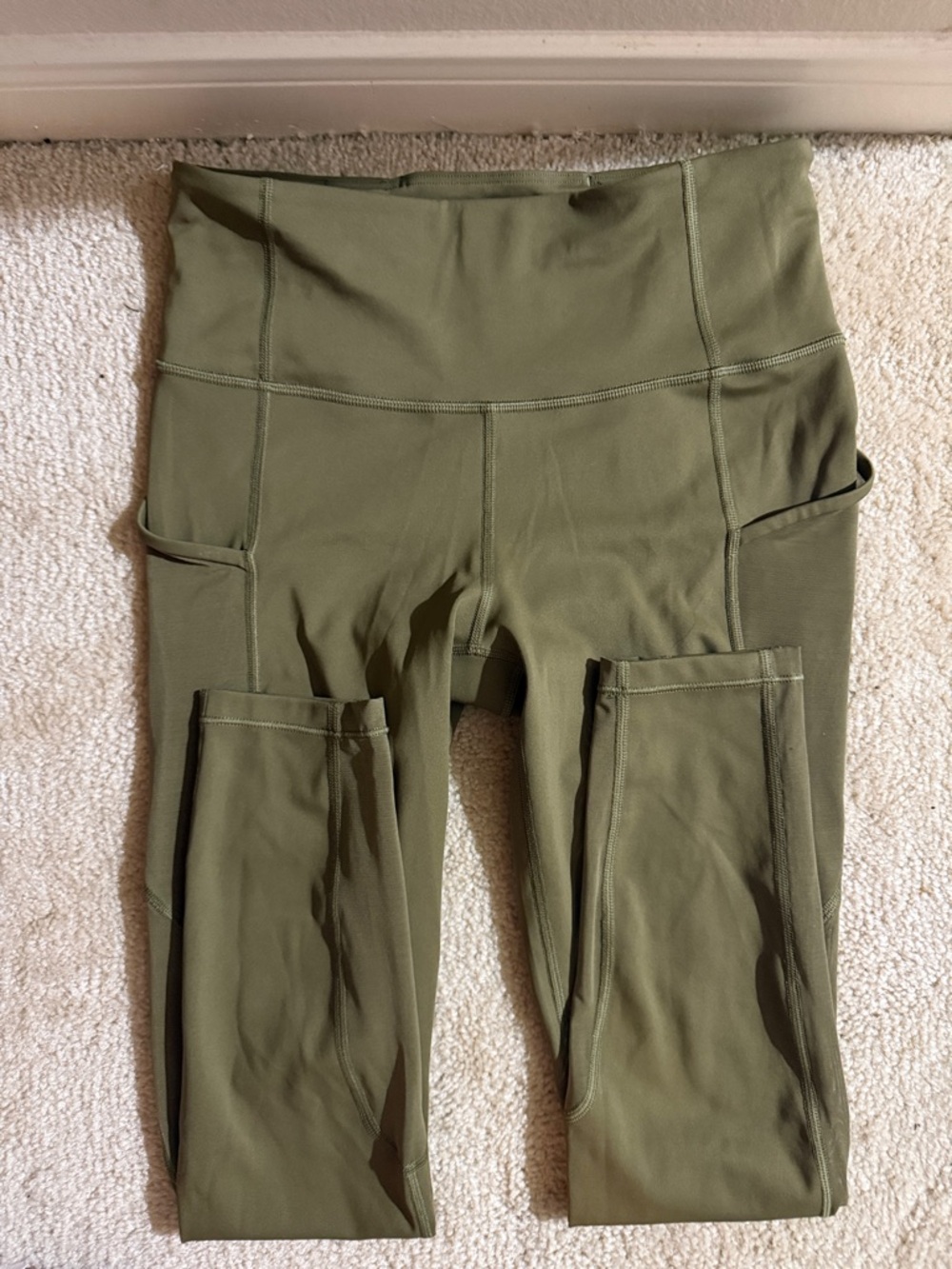 Athleta Ultimate Stash Mesh 7/8 Women's Leggings size small Acacia Olive - Picture 2 of 12